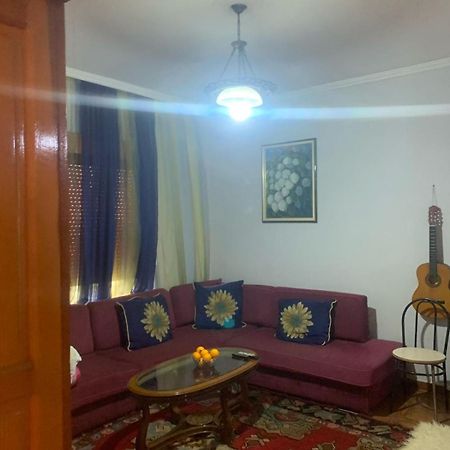 Friends Hostel & Tours Shkodër Buitenkant foto